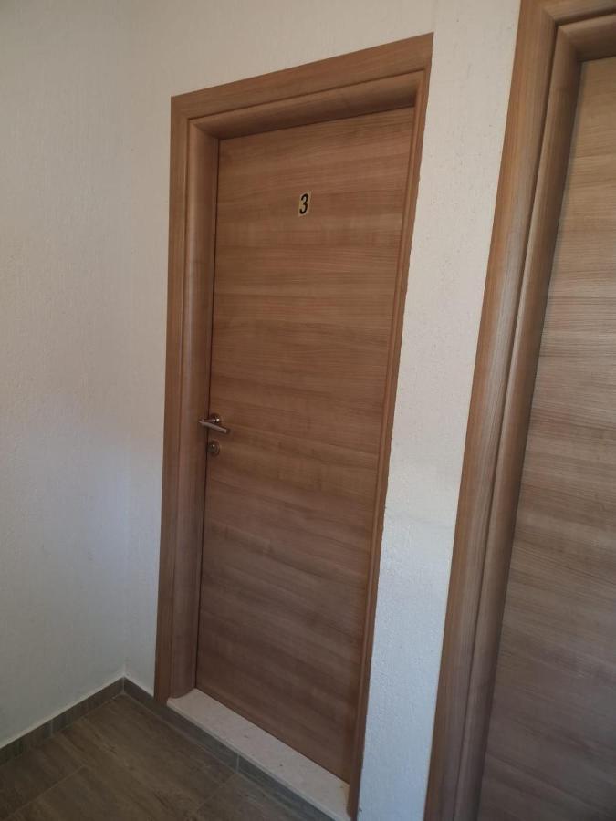 Apartments Ana Lastovo Экстерьер фото